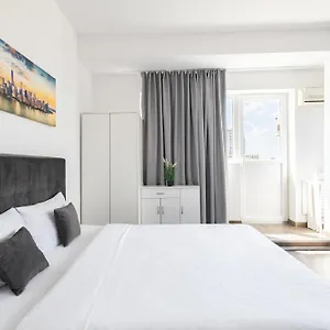 Downtown Victoria By Citybookings Apartment Bukarest